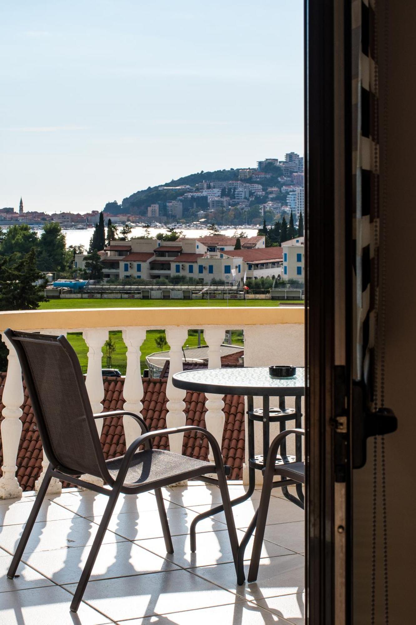 Villa Vojnic ブドヴァ エクステリア 写真